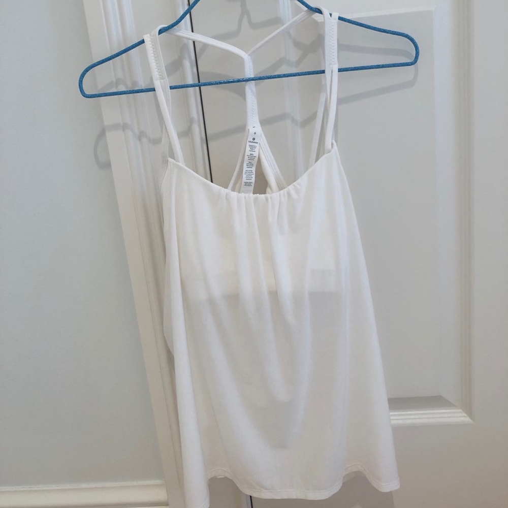 LuluLemon Lightweight Tank w/Built-In Bra
